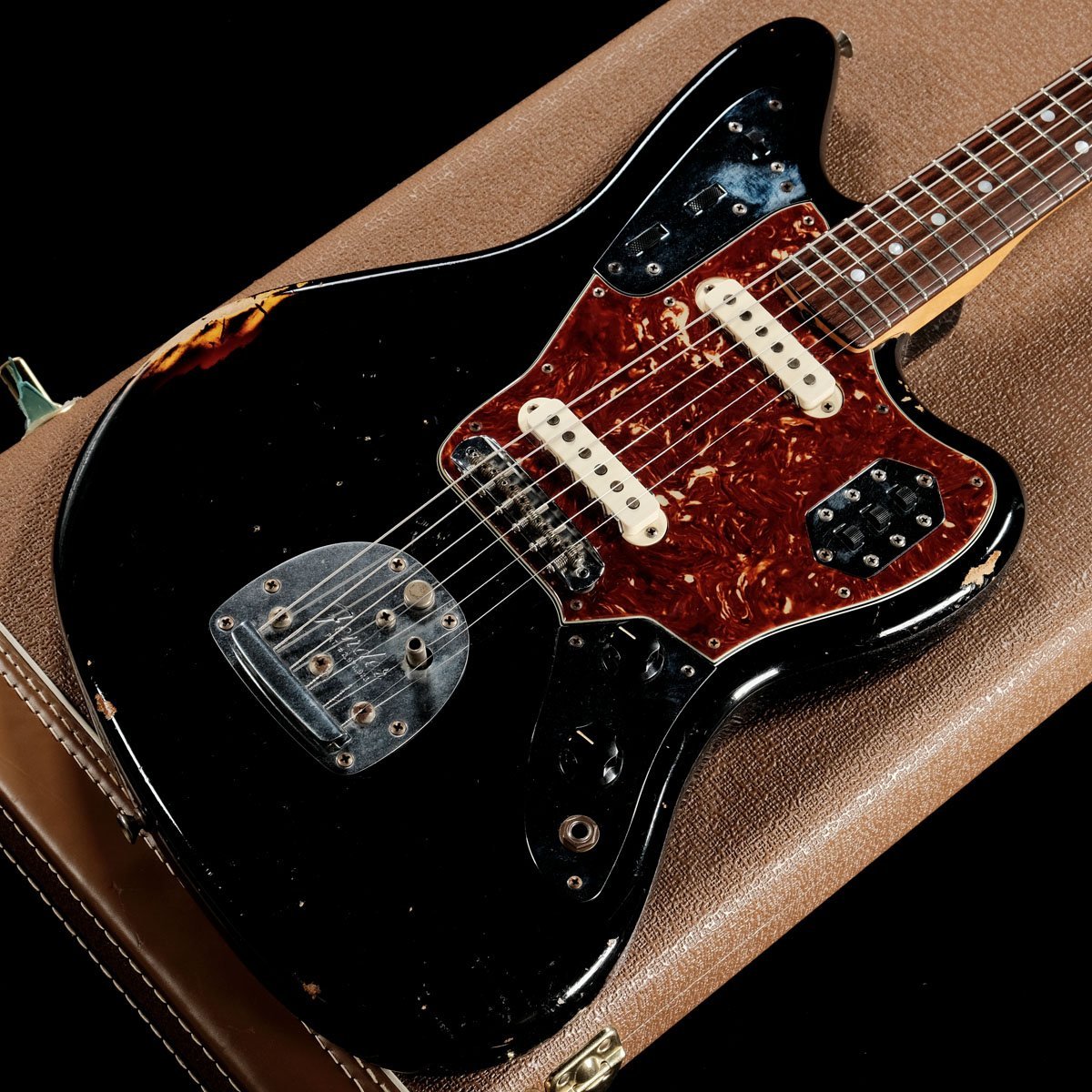 1484shibuya's tweet photo. 新規オーダーをストップしているDale Wilson氏製作のMaster Built 1965 JAGUAR Relicがユーズドで入荷!!ぜひこの機会にご検討くださいませ♪
https://t.co/en2AK0LPNl
#Fender #customshop #dalewilson #jaguar https://t.co/q0n34D56rG