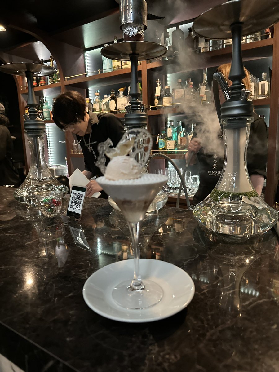 季の美　KI NO BI    X     NODE

イベント限定パフェ

シーシャ屋で出されるパフェレベルじゃない美味しさ！
これは1回食べる価値あり！

季の美を使ったアイスが
バリうま！！

#パフェ #夜パフェ #季の美
#スイーツ #恵比寿