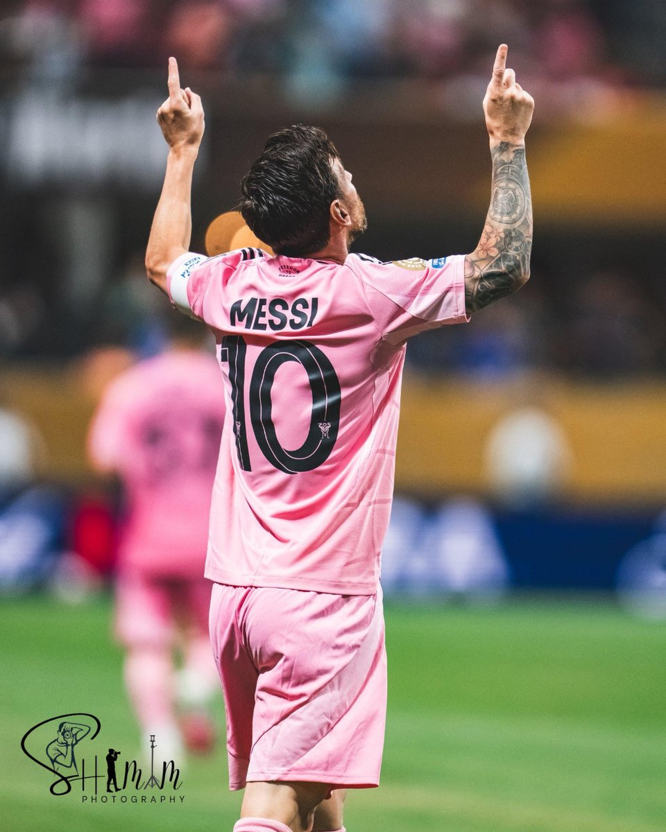 skshamimkhan366's tweet photo. Football ⚽  Goat 🐐 👑
. 
. 
. 
. 
#messi #messifan #naturalbd #natural #naturalphotography #shamimphotography #PhotographyIsArt #shamim #skshamimkhan #sk #sk_shamim_khan #mdmafiulislam #mdmafiulislamshamim https://t.co/LE0ylwhYKx
