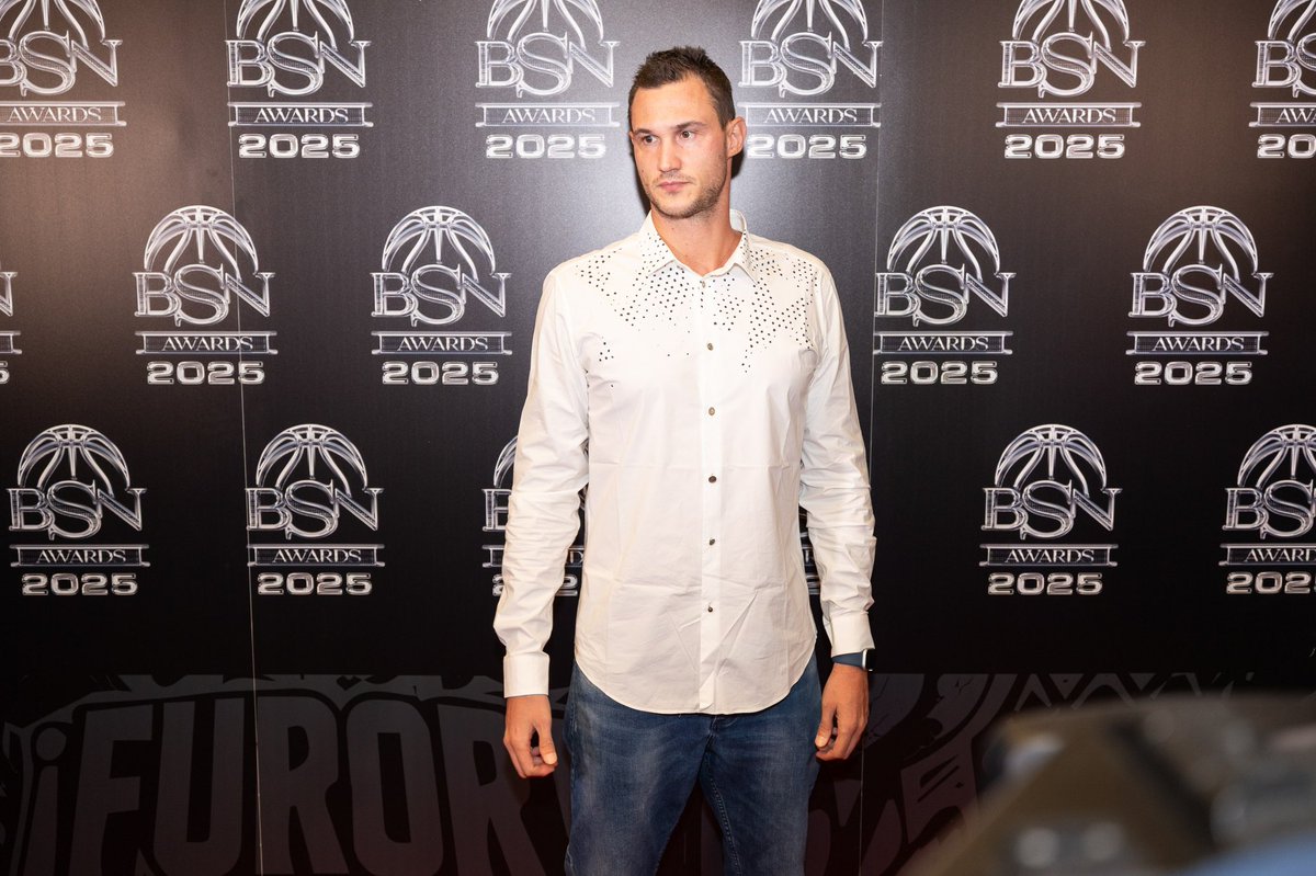 DANILO GALLINARI (@gallinari8888) on Twitter photo ✨Una excelente velada antes de la gran batalla. ¡Ahora, a por los playoffs!
A great gala evening before the real showdown. Now, let’s dive into the playoffs!
<a href="/VaquerosBSN/">Vaqueros de Bayamón</a>
#VaquerosBSN ✨Una excelente velada antes de la gran batalla. ¡Ahora, a por los playoffs!
A great gala evening before the real showdown. Now, let’s dive into the playoffs!
<a href="/VaquerosBSN/">Vaqueros de Bayamón</a>
#VaquerosBSN