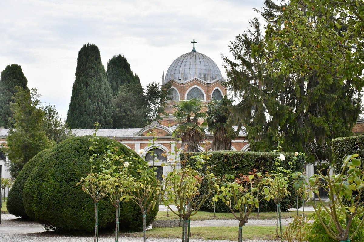 ✔️ La #Giuntacomunale approva il progetto per la manutenzione straordinaria della copertura della chiesa e del porticato del chiostro dell’isola di San Michele.

🖌️ Il progetto prevede importanti interventi di restauro e consolidamento, con l’obiettivo di preservare e valorizzare