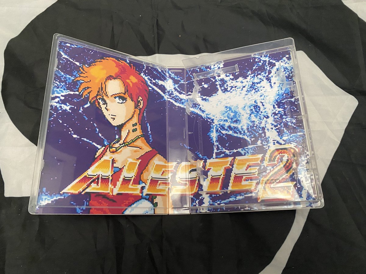themsxlovers's tweet image. Actualizamos formato .
Ahora el Aleste 2 en versión megarom y traducido al inglés va con caja premium, cover a doble cara y por supuesto con los 2 manuales.
Esperamos que os guste !!!