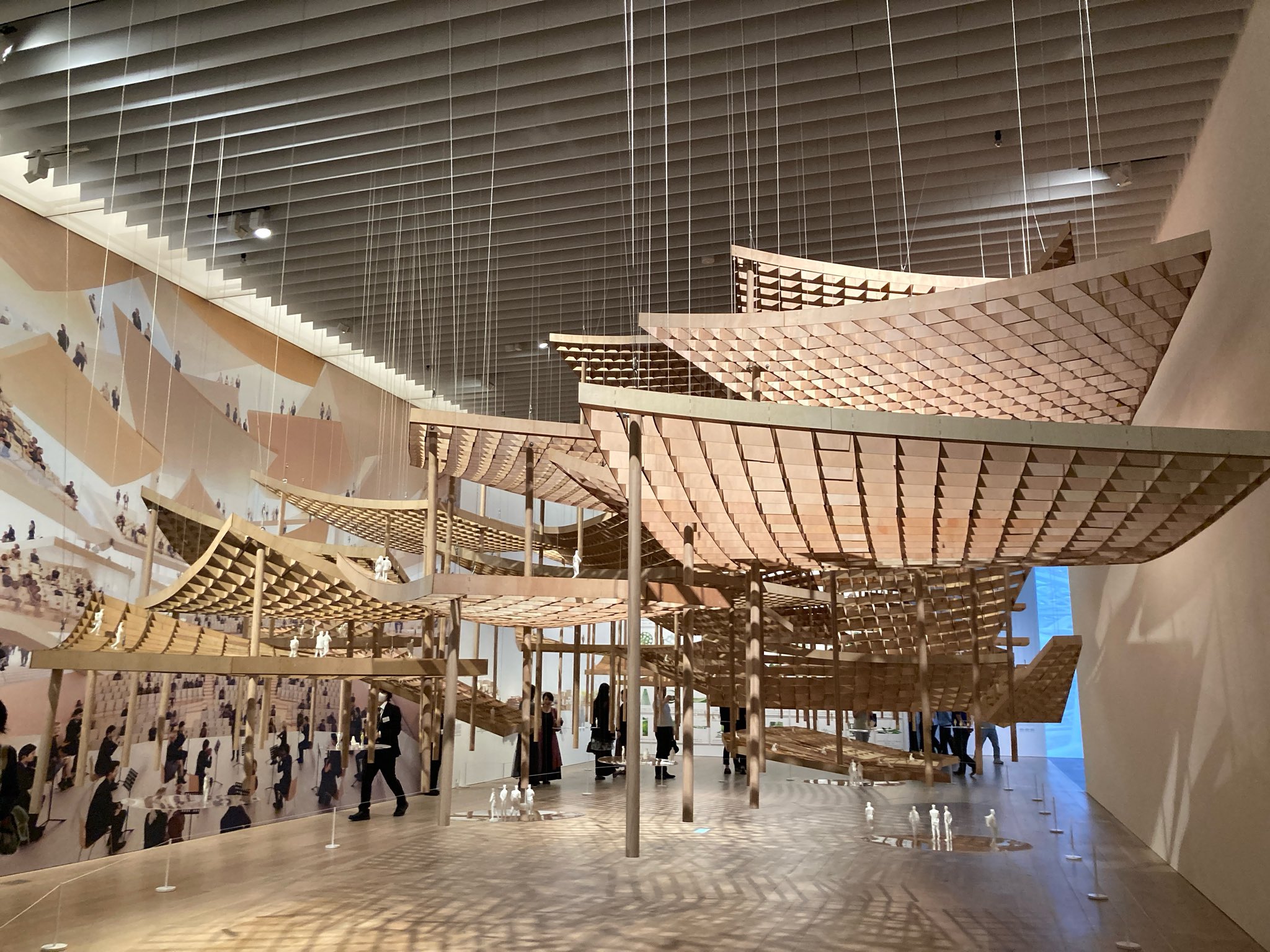 週間　世界の美術館 1～10 深宇宙展～人類はどこへ向かうのか」To the Moon and Beyond