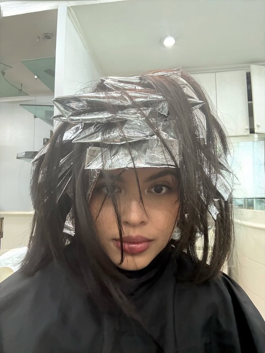 MAINEnatics_BU's tweet photo. Maine's June dump! ✨️

@mainedcm | IG
#MaineMendoza https://t.co/g54U0iEcKA