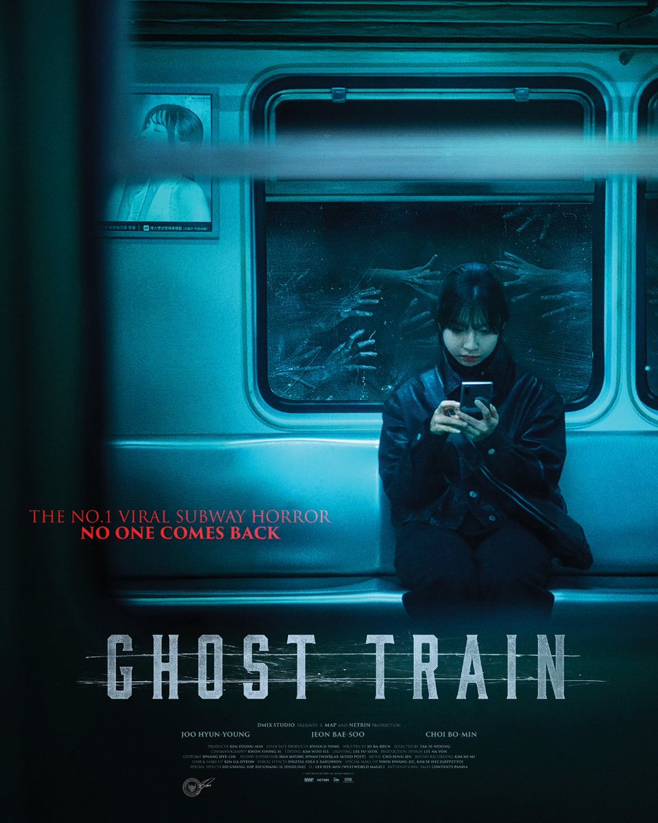 Da Gyeong (Joo Hyun-young) adalah
YouTuber horror yang nekat selidiki Gwanglim Station demi konten. Apes, dia malah ketemu kereta hantu dan misteri yang mengerikan.

Ghost Train, segera di Cinema XXI.

#LebihASIK #NontonASIKdiXXI