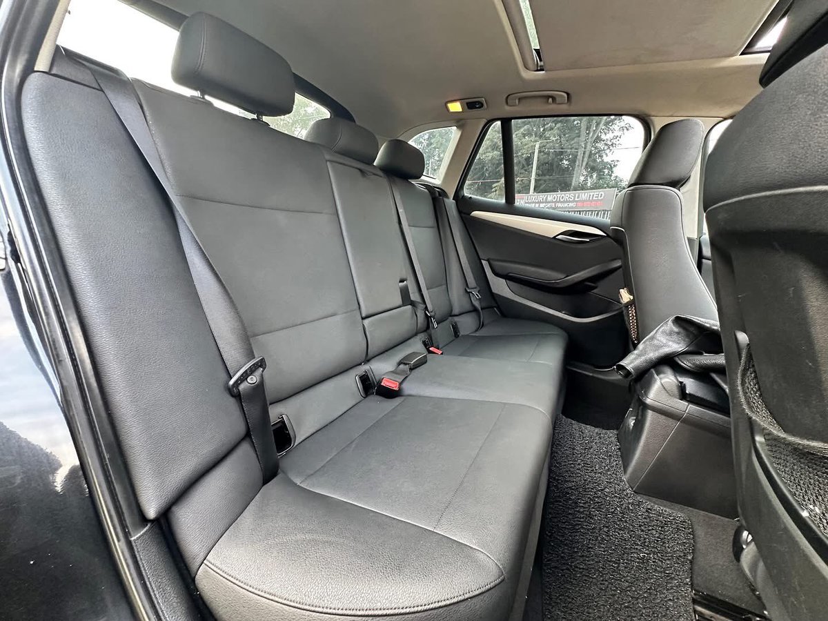 Excelsior_rides's tweet photo. 2012 BMW X1

• 2.0L Petrol Engine
• xDrive All-Wheel Drive
• Panoramic Sunroof
• Premium Leather Interior
• Automatic Transmission
• Parking Sensors, Alloy Rims, Fog Lights
• Dual Zone Climate Control, Steering Controls

Asking 1,280,000 neg
☎️0798033265 https://t.co/btwiJpL63n