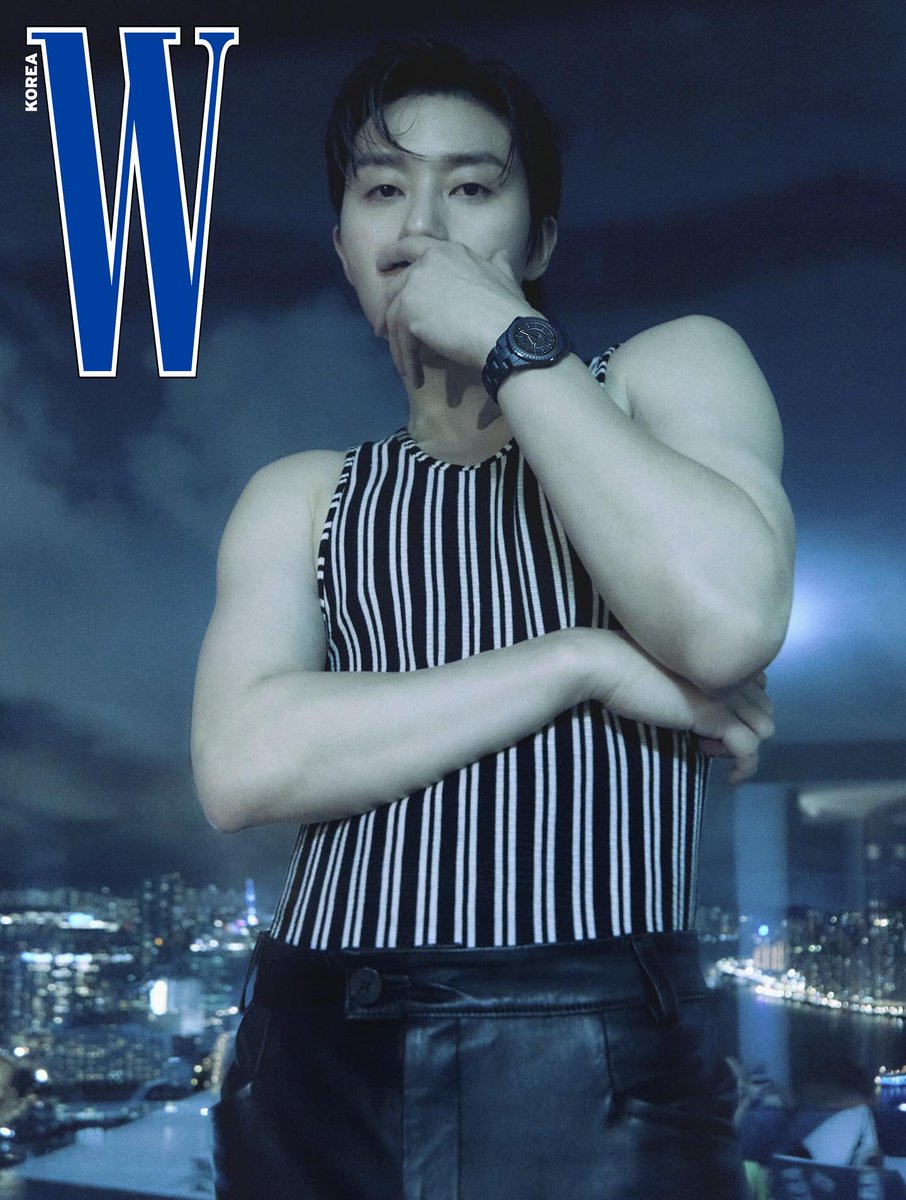 jenny061215's tweet photo. 🔗 @ wkorea 2025.07.02
#협찬 #WdigitalCover
샤넬의 새로운 J12 블루(BLEU) 우아함을 재정의합니다. 베젤에 세팅된 블루 사파이어는 그 빛을 선명하게 해주었죠. 배우 박서준과 홍콩에서 파란 빛의 여정을 함께했습니다.
-
패션 에디터 | 김신
포토그래퍼 | 이용희
스타일리스트 | 임혜림, 강한솔
헤어 | 엄정미
메잍크업 | 전달래
-
@ chanelofficial @ bn_sj2013 #J12 #CHANELWatches #CHANELHauteHorlogerie #샤넬워치 #박서준 #parkseojoon #パクソジュン