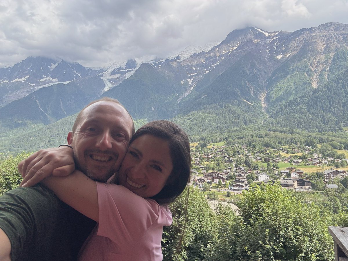 mario_manresa's tweet image. 30/06/25 - stage 8 of my TMB. Ascent to Tete de Bellachat for an amazing front view of the Mont Blanc on my way to Les Houces. Almost 140km and 9,000m elevation combined in 8 days! And the reward of the reunion with my wonderful wife
Please support: …challenge.crohnscolitisfoundation.org/participants/8…