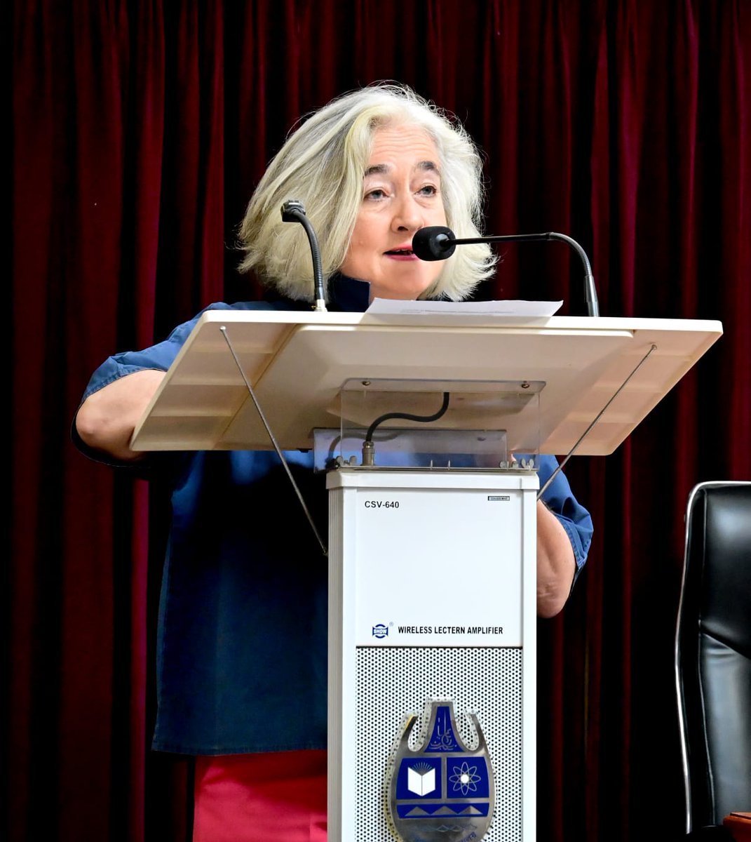FRauBangladesh's tweet photo. 🌊 Following #UNOC3, the 🇫🇷 Embassy hosted its 3rd #BlueTalk at University of Chittagong, focusing on Marine Spatial Data Infrastructure #MSDI in 🇧🇩.
Ambassador @MarieMasdupuy: “France’s goal is clear—protect the oceans through tangible actions.”
@francediplo_EN https://t.co/fVQMOfATGl