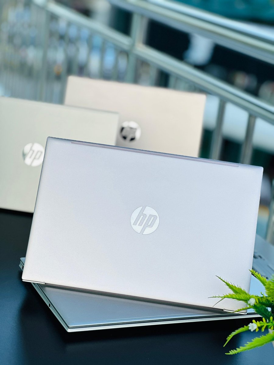 HP PAVILION AERO 13 
Ryzen 5 processor
RAM 16GB
SSD 512GB
Display 13.3 inches 
FHD resolution
Integrated AMD Radeon graphics 
Free software installation

Tsh 1,250,000/=