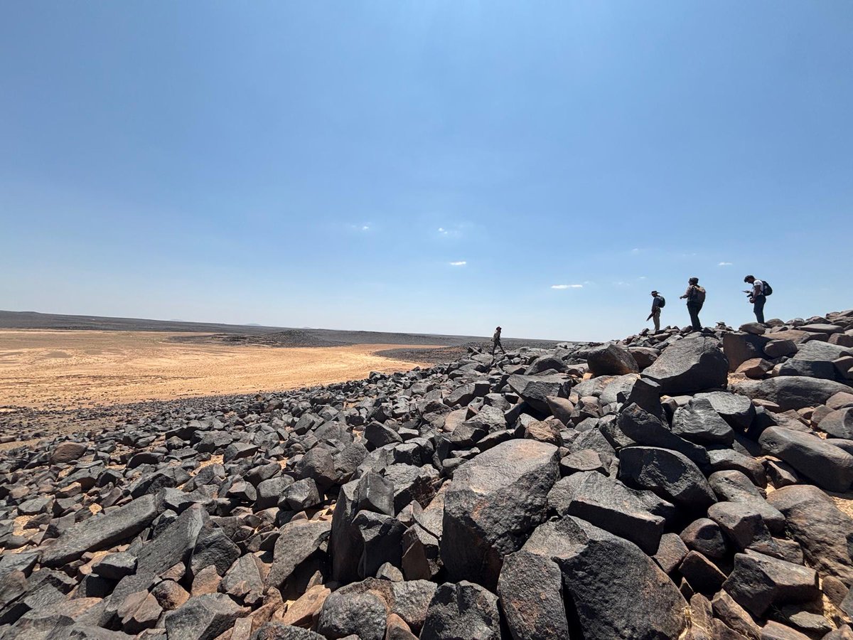 OCIANA_OSU's tweet image. More than 4,000 new texts were collected during this survey season and will be added to the queue for insertion in #OCIANA. If you want to follow the latest on the surveys and excavations of the team, find us here: facebook.com/share/p/1AqhTA….