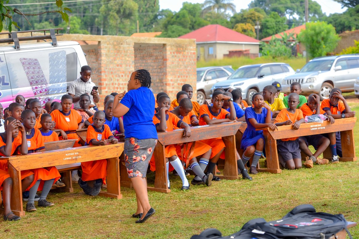 RAC_Bwebajja's tweet photo. A huge THANK YOU to our partners for making this possible: @rotarybwebajja, @Rotary_Garuga, @RCTankhill, @rotaryseguku, @LungujjaRC, @RCEntebbe and @racbunga, @RAC_BWERENGA, @RotaractClubVU, @RctKyengera, @RACTankhill, @kanosug. https://t.co/rh9O9odzZY