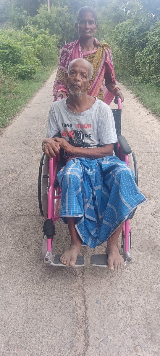 SoroSSEPD's tweet photo. A wheelchair has been provided to Shri Balaram Biswal of Krushnadaspur, Tudigadia for his smooth communication. https://t.co/DpikXeeIp6
