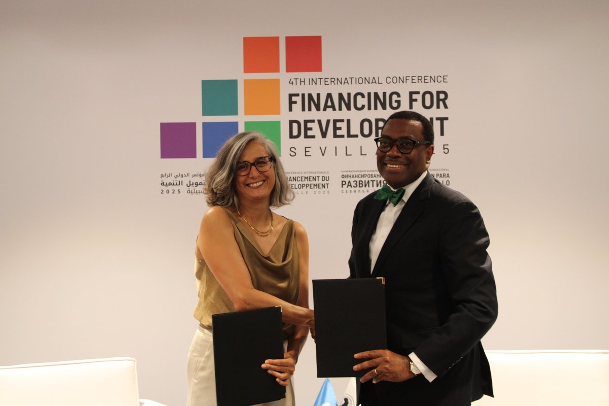 Anacláudia Rossbach (@anacludiarossb1) on Twitter photo Development finance is in crisis. Our new partnership with <a href="/AfDB_Group/">African Development Bank Group</a>, signed with President <a href="/akin_adesina/">Akinwumi A. Adesina</a>, will help channel resources where they’re needed most, driving urban transformation through better #housing, land use, and basic services. Development finance is in crisis. Our new partnership with <a href="/AfDB_Group/">African Development Bank Group</a>, signed with President <a href="/akin_adesina/">Akinwumi A. Adesina</a>, will help channel resources where they’re needed most, driving urban transformation through better #housing, land use, and basic services.
