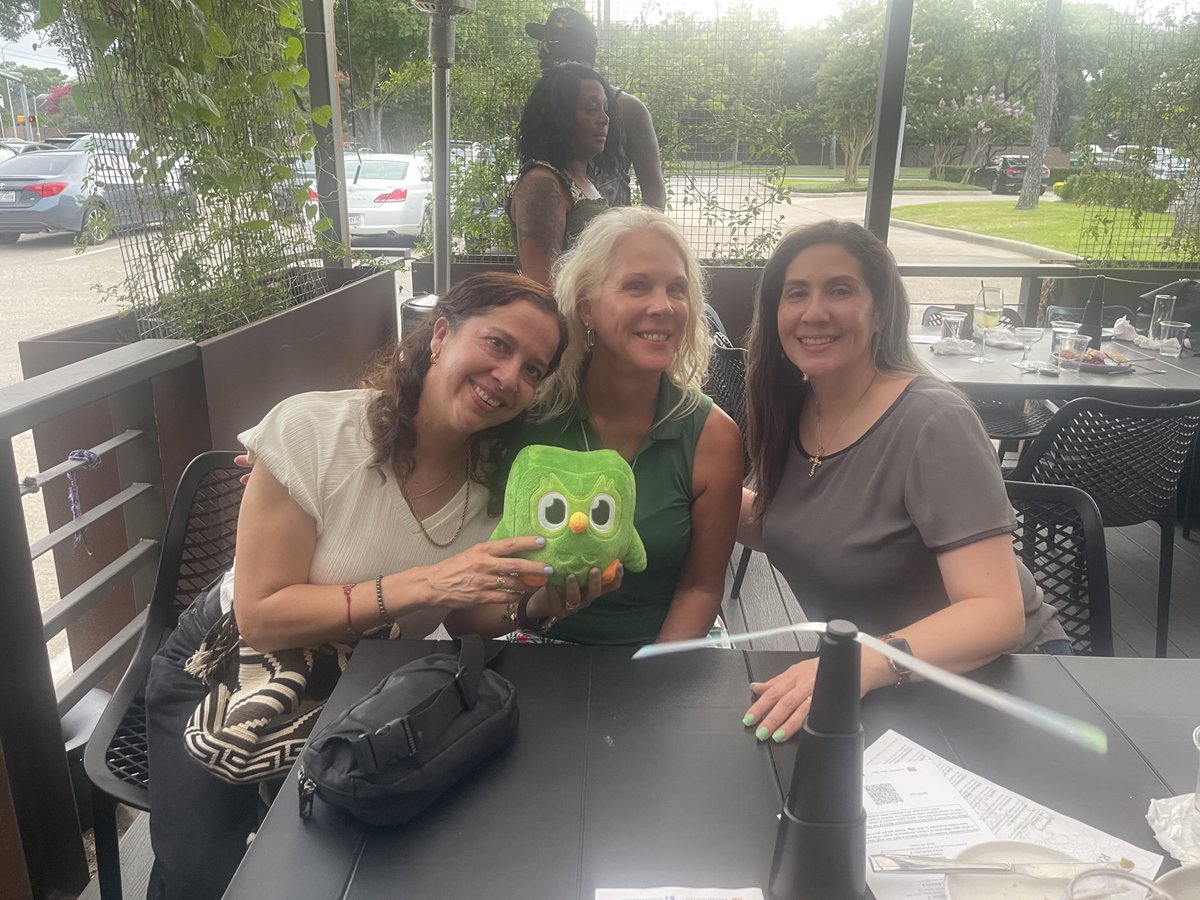 ToleranceSite's tweet photo. Reunited with my Spanish teacher colleagues—and guess who came along? 🦉 Duo is ready for a summer.¡Gracias a mi estudiante por este regalo tan especial! Duo’s going everywhere with me this summer… stay tuned.
#Duolingo #SpanishTeacher #DuoTakesTheWorld #DuolingoTeacher https://t.co/cew7hbIUhj