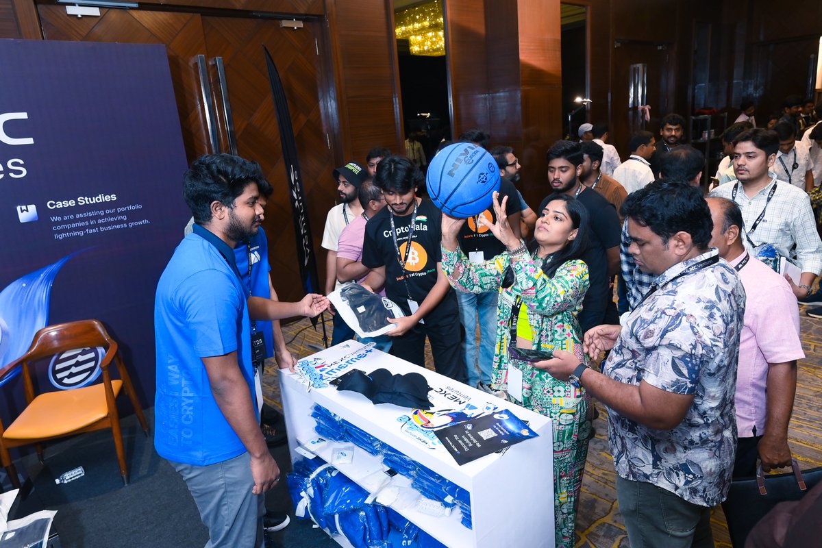 MEXC_SouthAsia's tweet image. 🎯 Hyderabad, you set the bar high for #IBT25 

From non-stop booth action to meaningful Web3 conversations, The @MVenturesLabs booth was the hotspot 🔥
🏀 Games, 🎁 Goodies, and 💬 Growth — all in one place!

Next city, we’re coming with even more energy!
#MEXCVentures…
