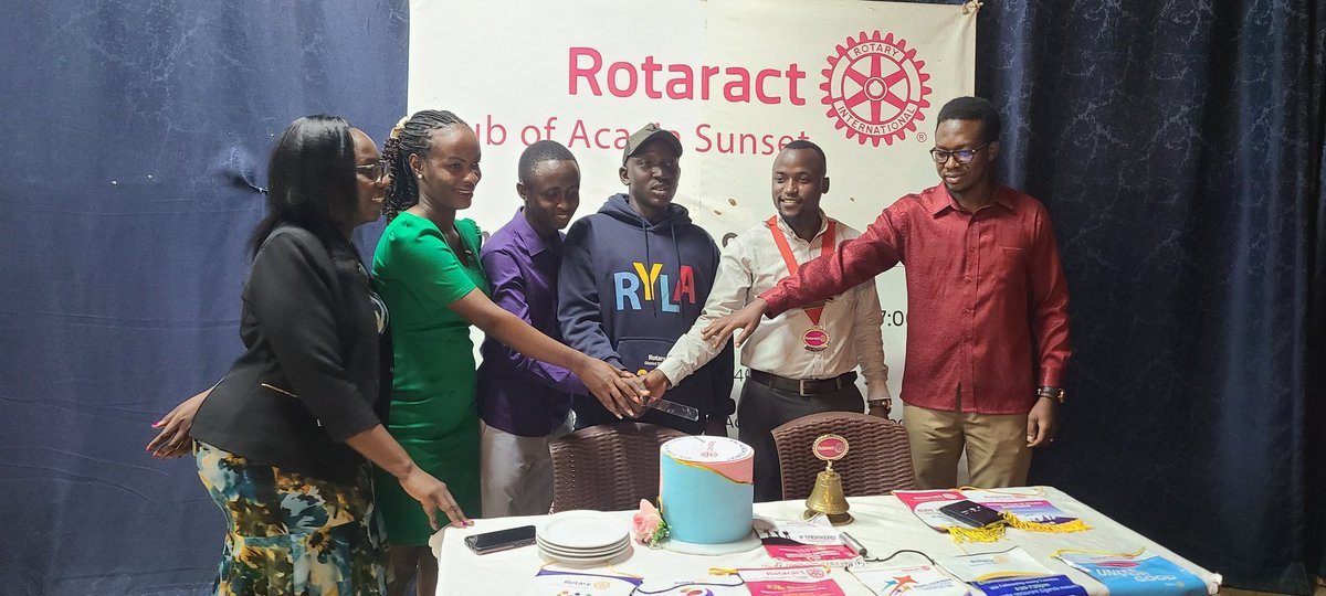 kankwatise John Brian (@kankwatisejb) on Twitter photo From far, president <a href="/RotaractAcacia/">Rotaract Club Of Acacia Sunset</a> invited me for a new year celebration, it was indeed a warm evening with you and we can't wait to witness action this year.
<a href="/KANKWATISEJB/">kankwatise John Brian</a>
<a href="/buganda_royal/">Rotaract Buganda Royal institute (The Trekkers)</a> From far, president <a href="/RotaractAcacia/">Rotaract Club Of Acacia Sunset</a> invited me for a new year celebration, it was indeed a warm evening with you and we can't wait to witness action this year.
<a href="/KANKWATISEJB/">kankwatise John Brian</a>
<a href="/buganda_royal/">Rotaract Buganda Royal institute (The Trekkers)</a>