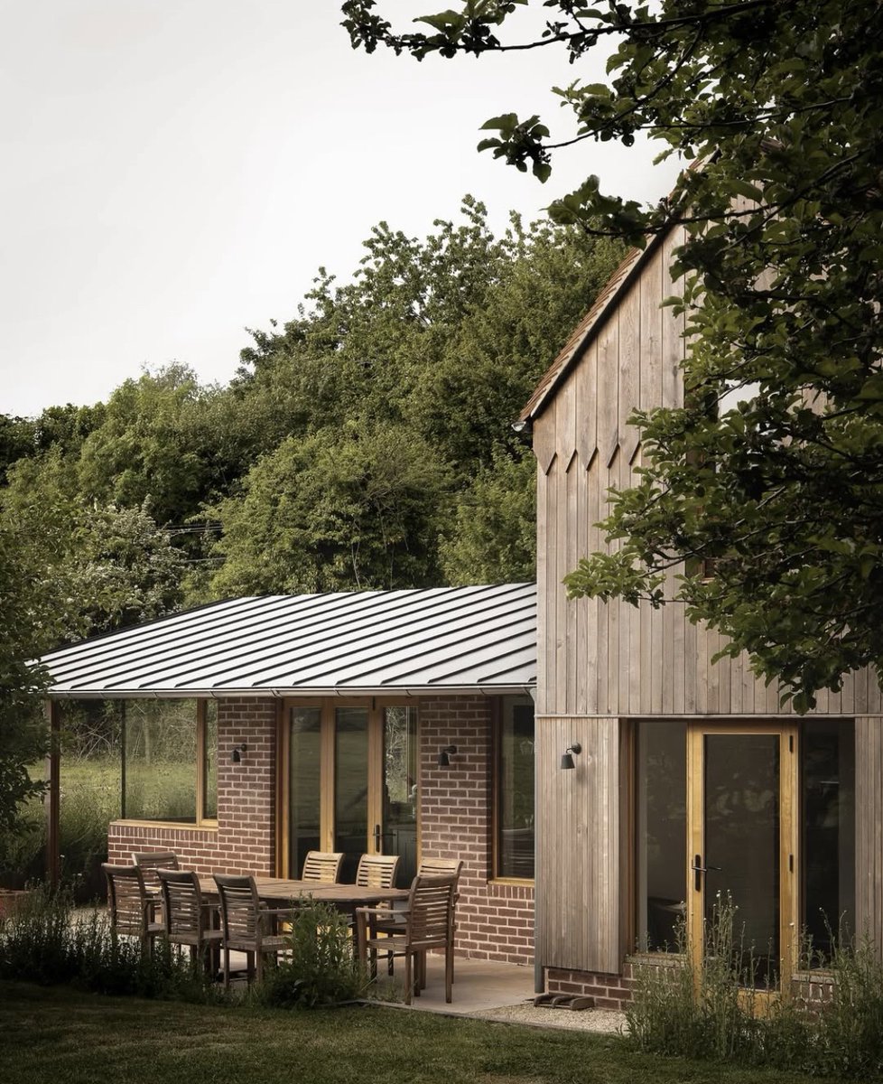 BritishHomeDesign.com tweet media