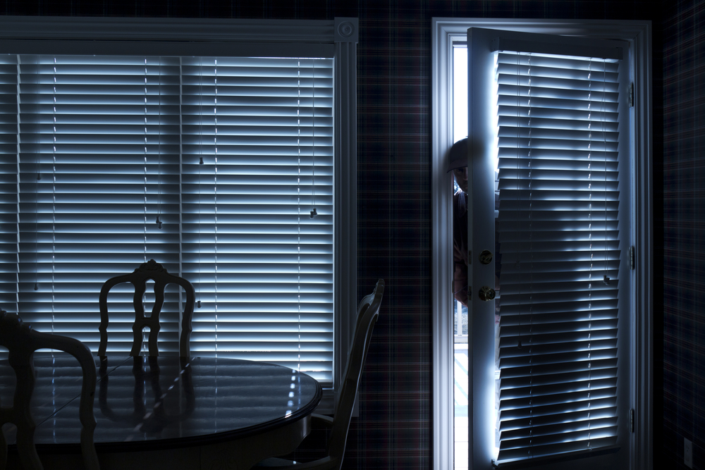 Burglars look for signs you’re away, distracted, or unprotected.
🕵️‍♂️ Learn how to make your home look like the wrong choice.
🔐 Our latest guide breaks it down:
👉 ow.ly/nxkf50VMwgv
#SecureYourHome #BurglaryPrevention #BarryBrosSecurity