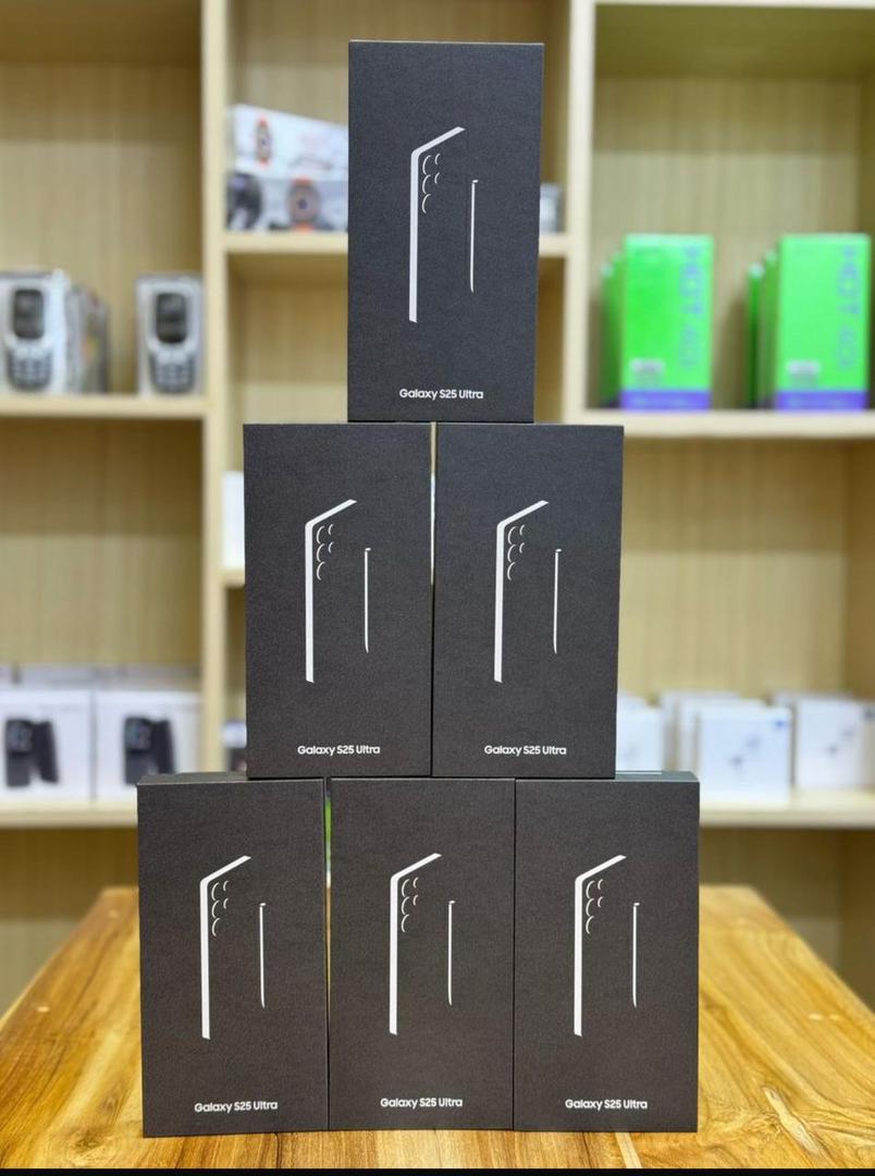 Samsung Galaxy S25 ULTRA zimeshuka bei

256GB - 2,500,000/=
512GB - 2,850,000/=

FREE COVER PROTECTOR &amp; CHARGER
0747625726