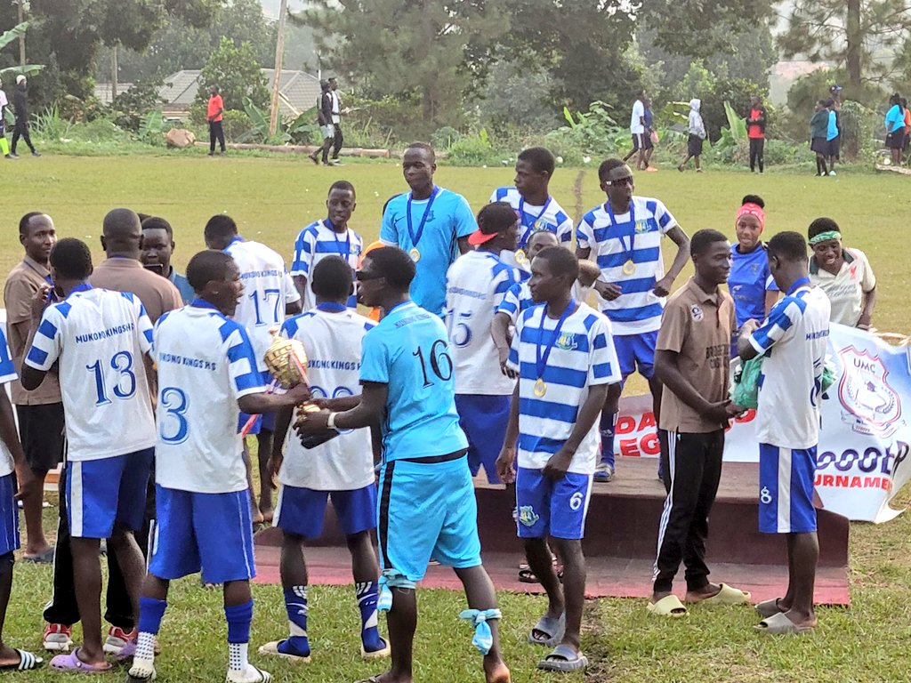AklineSchool's tweet photo. Last week-end (28th-29th) we partnered with @uganda10125 in their recently concluded Martyrs Football tournament 2025 edition.

We wish to congratulate @MukonoKingsHigh who emerged vitorious. 
Thank you @uganda10125 for the amazing preparations. https://t.co/Hu4hM1sU2Z
