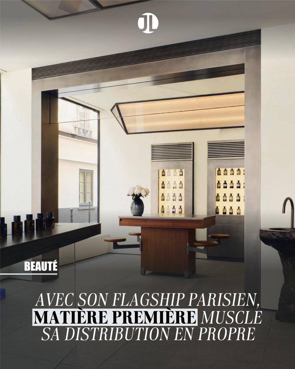 Matière Première prend ses quartiers sur la rue Saint‑Honoré 👇

Quelques semaines après l’ouverture d'un point de vente à Saint-Tropez, la marque poursuit son développement #retail en son nom avec un premier #flagship à Paris. 

journalduluxe.fr/fr/beaute/nouv…