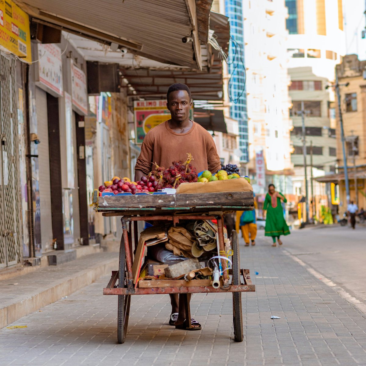 UsahihiNME's tweet image. #UsahihiNME is being developed to help small-scale farmers and artisans in Ukambani and the coastal regions connect to new markets faster than ever. The goal: turn what used to take days into just hours—saving time, increasing profits. #TheNewWay #EmpoweringLocals