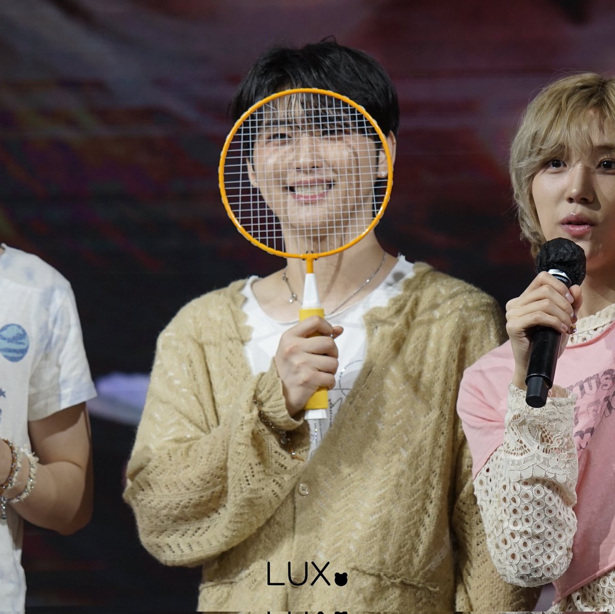 귀여움 서브 중 🏸
250628 대면 팬싸 메이크스타
#크래비티 #우빈 #cravity #woobin