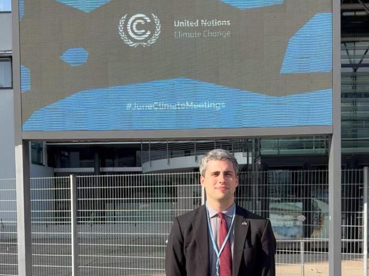 🌏 Climate change is a health crisis and law can help solve it. At #SB62, our Adjunct Research Fellow Matthew Carvalho shared how planetary health law can guide more integrated climate action ahead of #COP30. 

Read our Roadmap 👉 bit.ly/PH-Roadmap #PlanetaryHealth