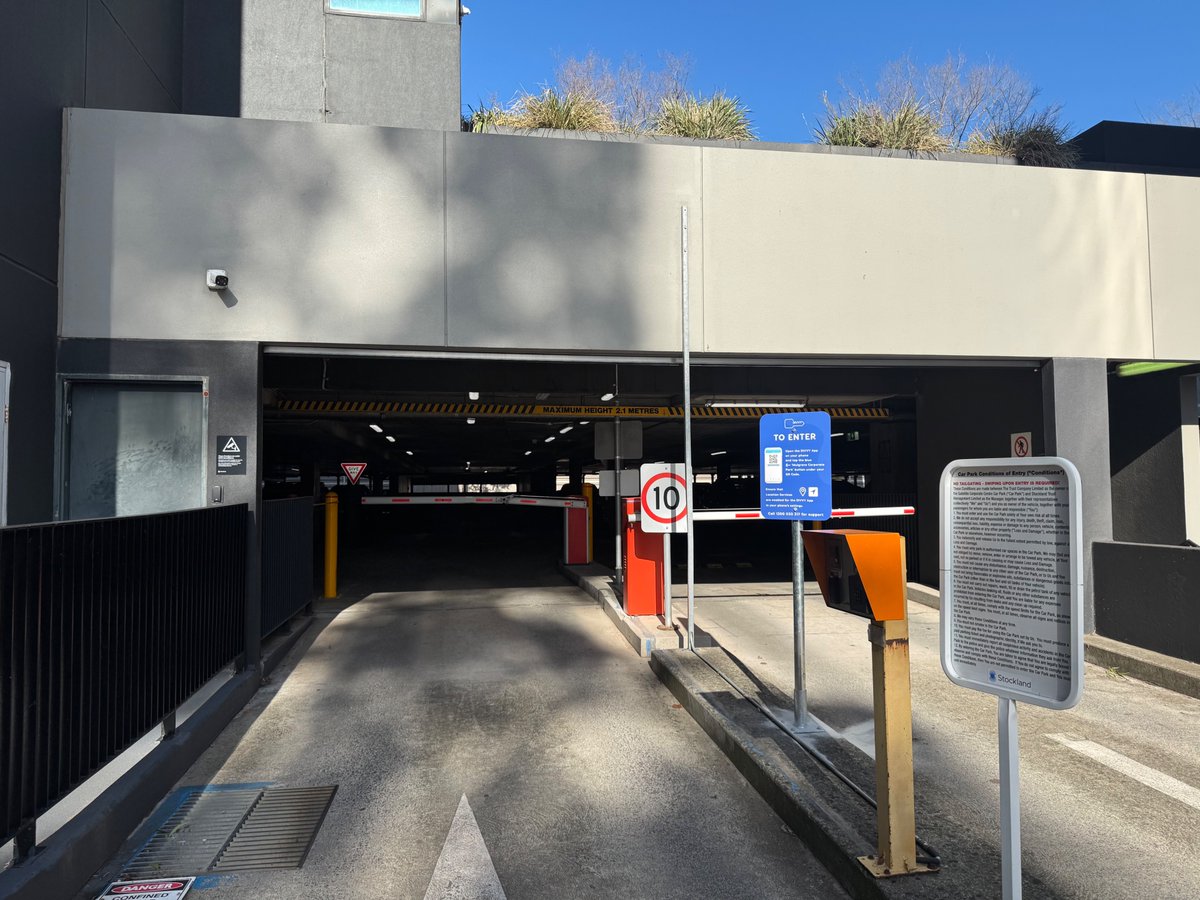 New Car Park Alert ⚠️ - Mulgrave Corporate Park. 

DIVVY Parking &amp; Stockland now offer parking at 350 Wellington Rd, Mulgrave.

🅿️🚙 $5/hr | $7/day | $137/month

Pre-book via DIVVY App or bit.ly/447SlXM.
