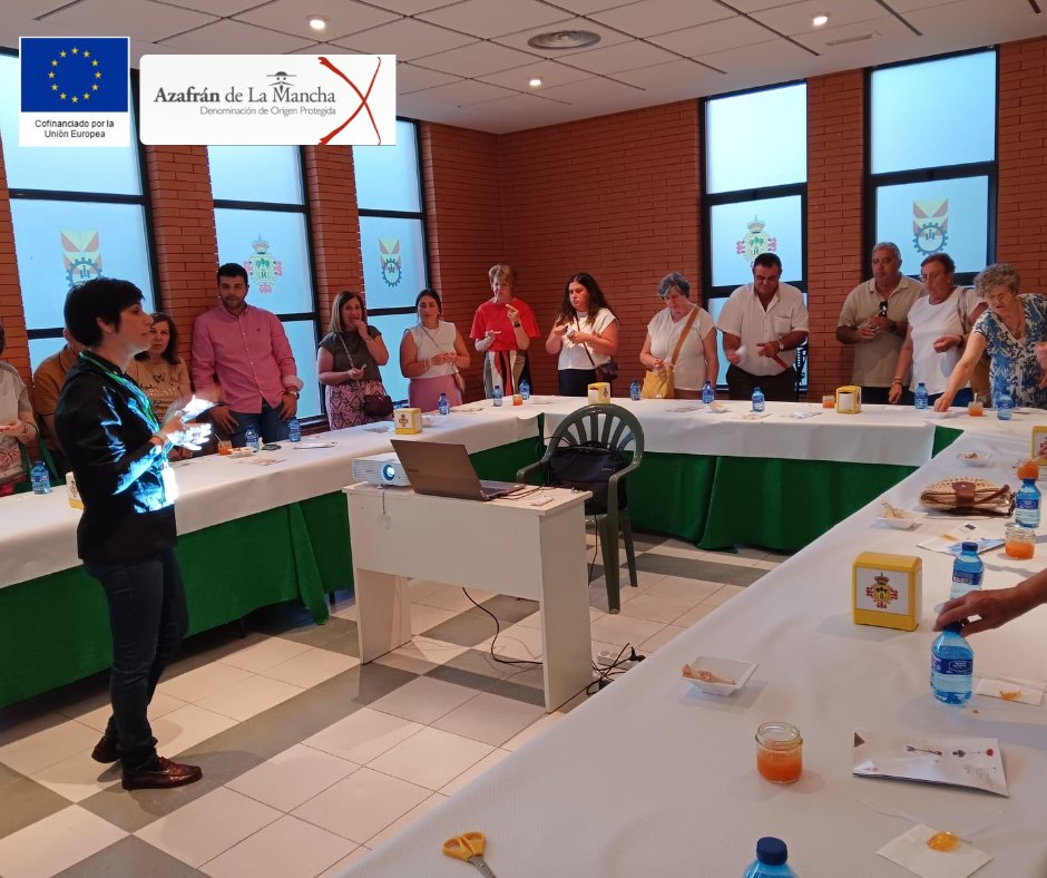 DOPAzafran's tweet image. 🌸 Así fue la cata de Azafrán de La Mancha en #FERCAM2025, en Manzanares el pasado 27 de junio
Una experiencia única con una tarta de queso, mermelada de naranja, zanahoria y Azafrán de La Mancha DOP de la mano de Sabores en tu casa 🍰✨ 🔥