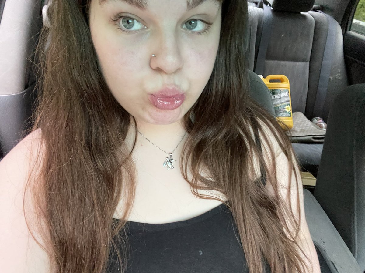 CookieB2004's tweet photo. Text me on here if you want too see my sex videos 😘 https://t.co/xhhNNrNwiU