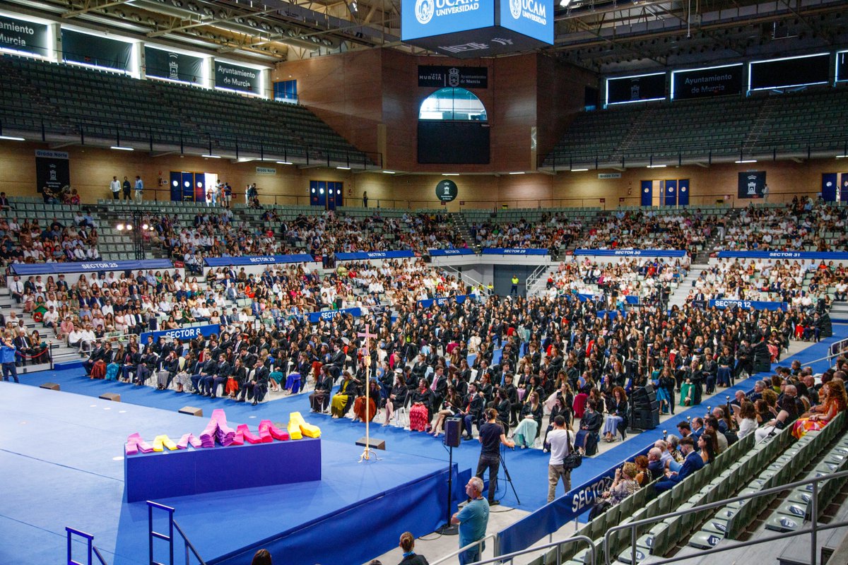 UCAM Universidad (@ucam) on Twitter photo 📢 Ya están disponibles en la web de <a href="/ucam_alumni/">UCAM Alumni</a> las fotos de la Graduación de la Facultad de Medicina. <a href="/UCAM_Medicina/">GRADO EN MEDICINA UCAM</a> <a href="/UCAM_Psicologia/">UCAM Psicología</a> <a href="/UCAM_Dental/">UCAM Dental</a>
ℹ️ alumni.ucam.edu 📢 Ya están disponibles en la web de <a href="/ucam_alumni/">UCAM Alumni</a> las fotos de la Graduación de la Facultad de Medicina. <a href="/UCAM_Medicina/">GRADO EN MEDICINA UCAM</a> <a href="/UCAM_Psicologia/">UCAM Psicología</a> <a href="/UCAM_Dental/">UCAM Dental</a>
ℹ️ alumni.ucam.edu