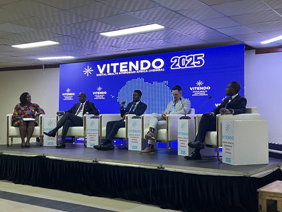 RoseNanyongaCla's tweet image. Salient ideas at the inaugural Digital Health Symposium. In addressing the future of digital health in Africa—unlocking potential through innovation, Dr Shannon Kakungulu (MD Ntinda Hospital) said; Uganda will not wait for transformation; we are creating it! @CIUuga @klinicuganda