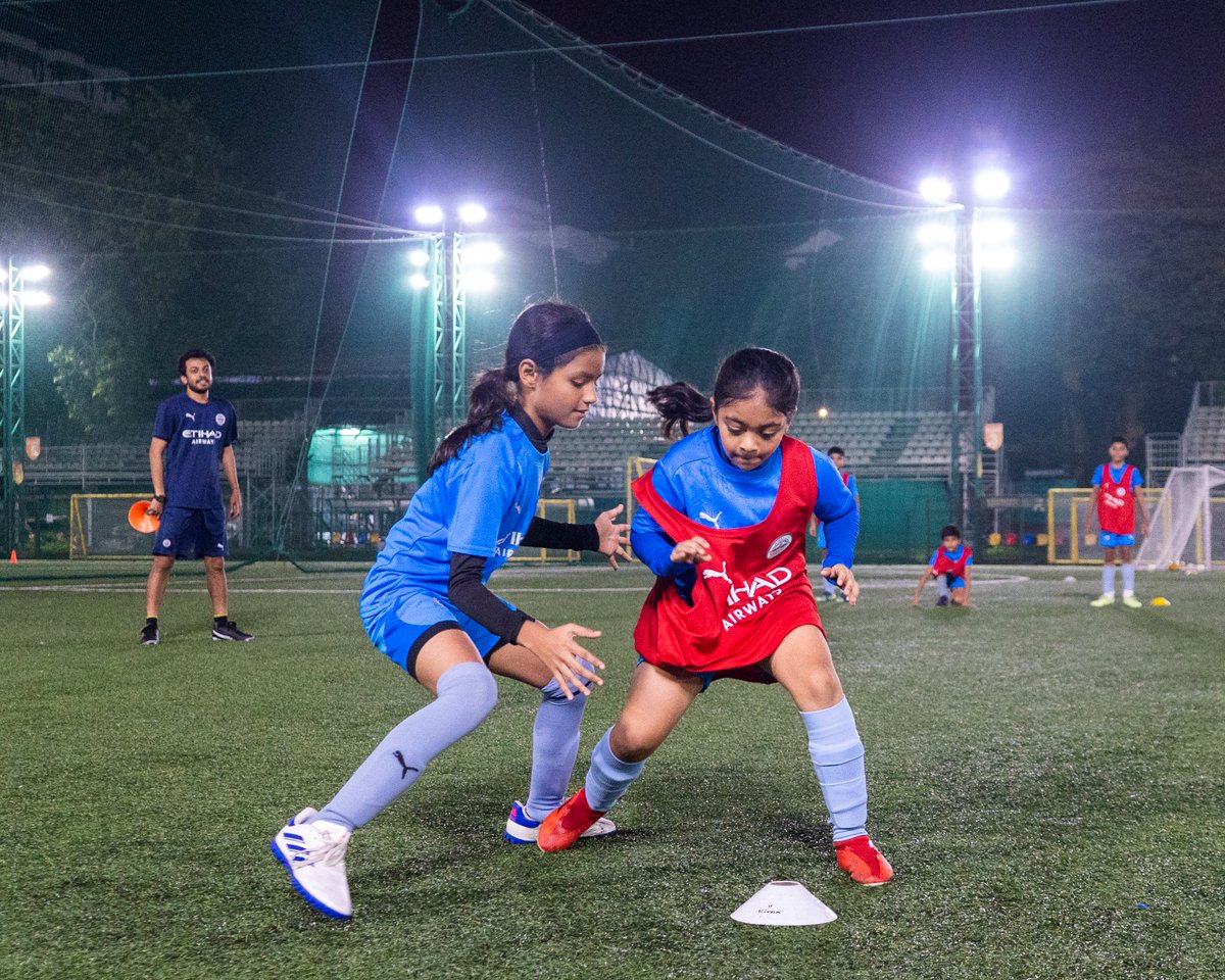 Moments from the AIFF Grassroots Day celebrations as not just #TheIslanders' U11s took the field, but the parents did too 😁🩵

#MumbaiCity #AamchiCity 🔵