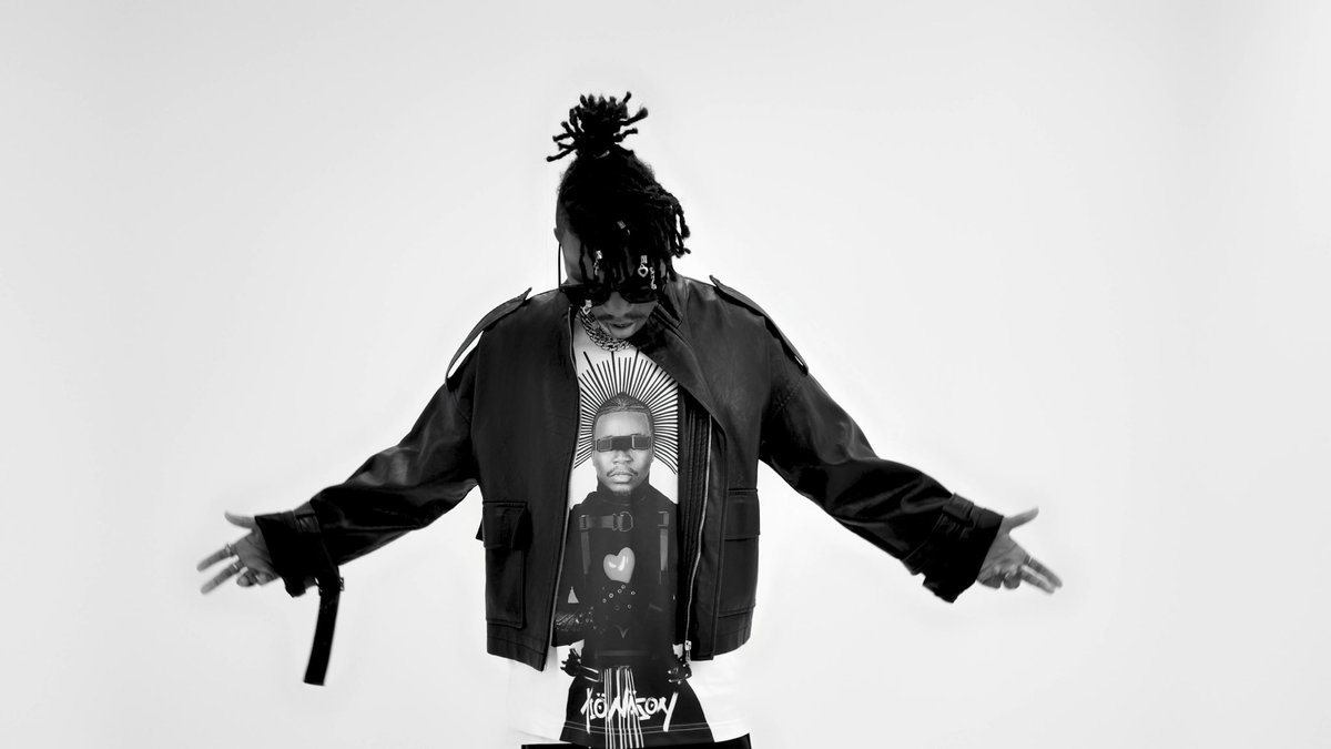 TioNason's tweet photo. “Amazing” ft. Debbiie OUT NOW! 
https://t.co/3Xp81rqCcx https://t.co/aVkIf2EzXK