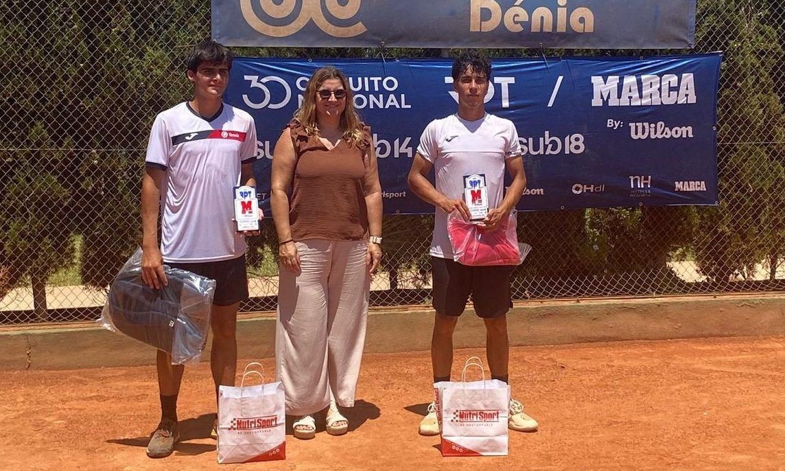 Noticia ofrecida por Global Sport: El villanovense Diego Vilches, finalista en el Torneo Marca de Denia todotudeporte.es/2025/06/30/pol… #villanuevadelaserena #tenis