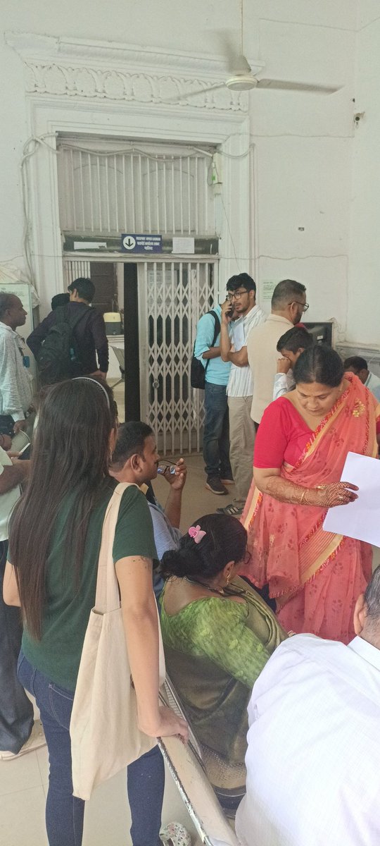 rahulgovila's tweet photo. @passportsevamea there is massive heat and humidity at Gwalior Passport Office at Bada Post office and only one cooler, pls. Do something people are coming with kids and aged ones. https://t.co/FOzZUdm2i5