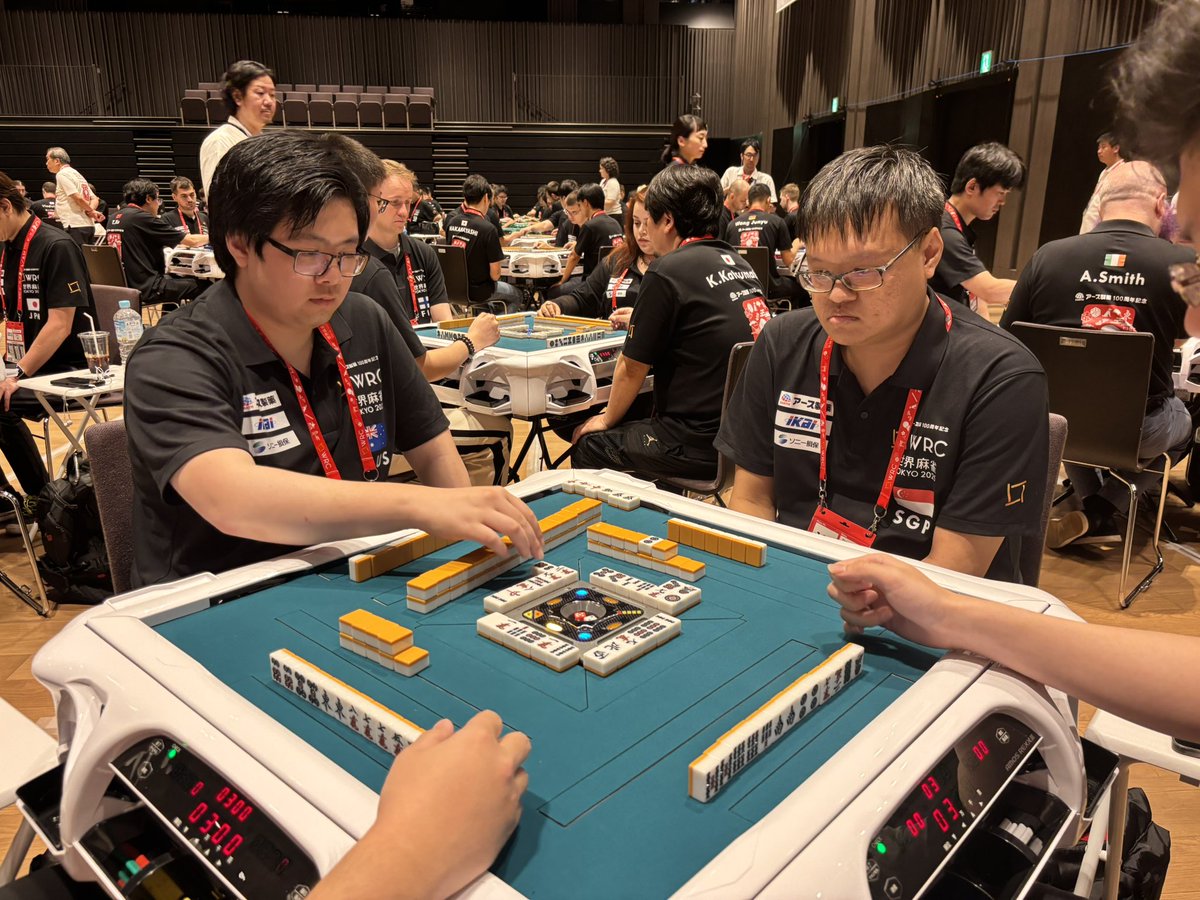 WRC2025Tokyo's tweet photo. 【#世界麻雀 対局ショット】  

３回戦対局中‼️

#アース製薬100周年記念 https://t.co/rBppQJs1aE