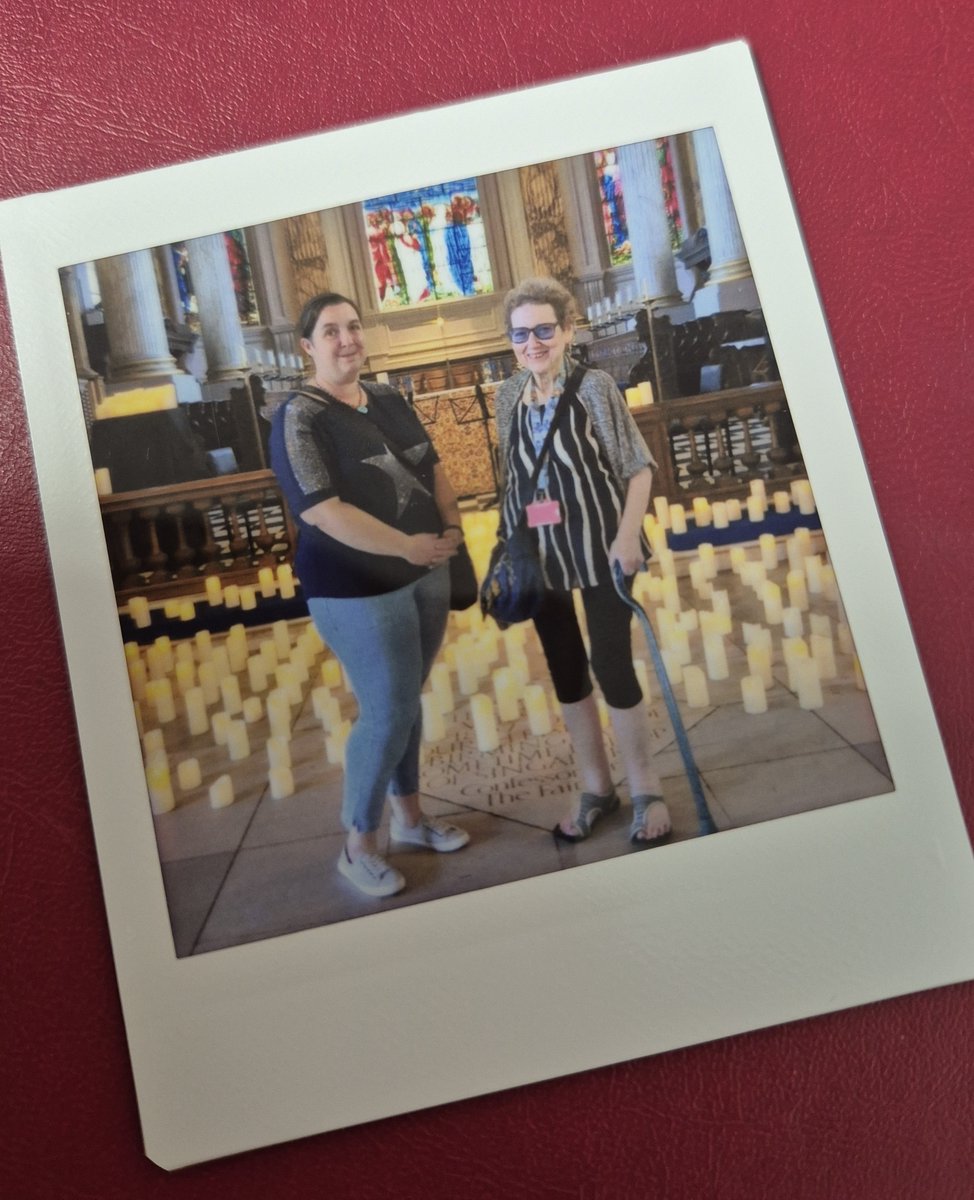 Headway House client Teena attended a Queen Tribute Concert at Birmingham Cathedral recently. She was absolutely overjoyed to stand up and sing our ‘’Headway House Anthem’’ Bohemian Rhapsody, a longstanding favourite of the clients which is often heard being sung at lunch time.