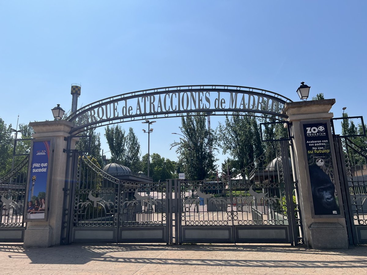 Ya estamos en nuestra visita anual al <a href="/patraccionesmad/">Parque de Atracciones Madrid</a> con los adolescentes  del Hospital de Día. Muchas gracias al parque y a <a href="/BlasMendezPonce/">Fundación Blas Méndez Ponce</a> por hacerlo posible! 😊🎢