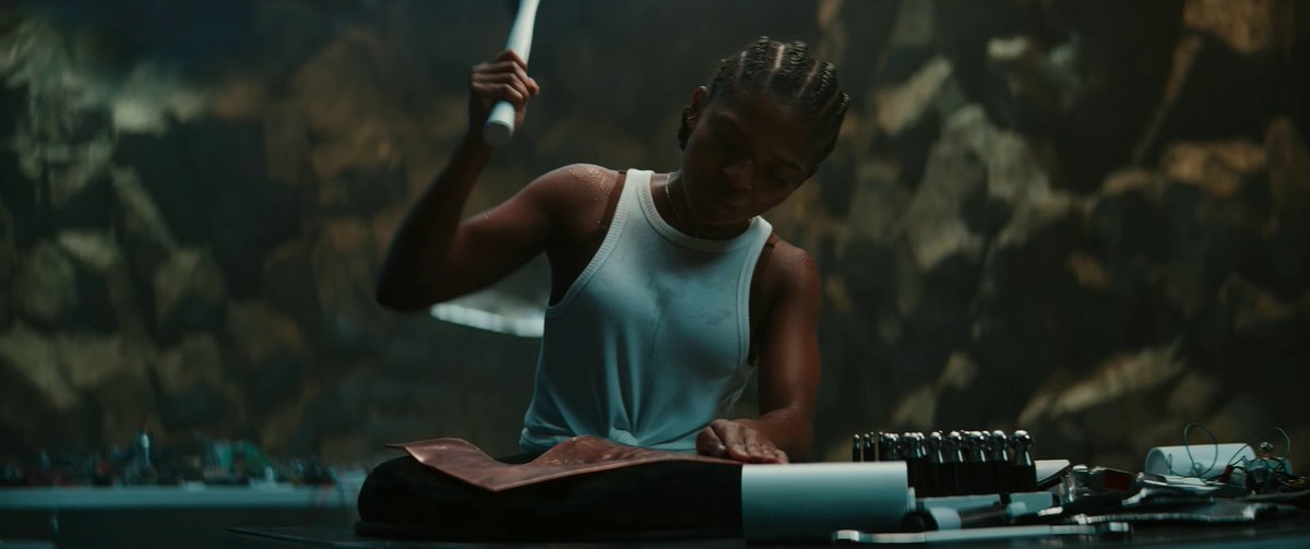 J👑BLEACHTYBW tweet media