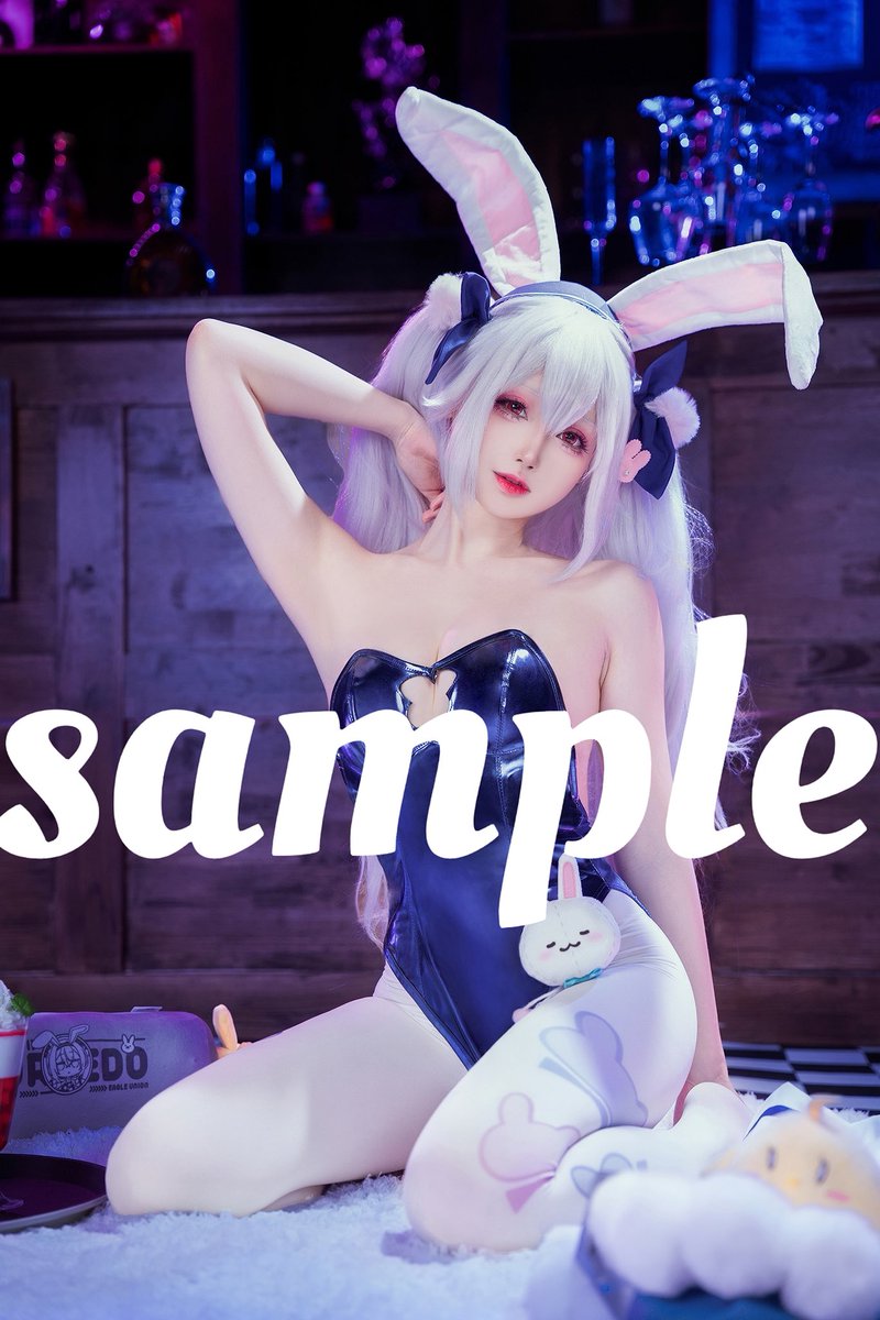 #AzurLane
 #本宣

久违出新本本，这次给大家来点小可爱：

🐰拉菲Ⅱ主题写真本【小兔兔乖乖】🐰
收录造型：
拉菲Ⅱ（原皮）+睡意满满忙碌DAY（👯‍♀️）

淘宝店铺【焖焖碳烤屋】通贩中🎉🎉