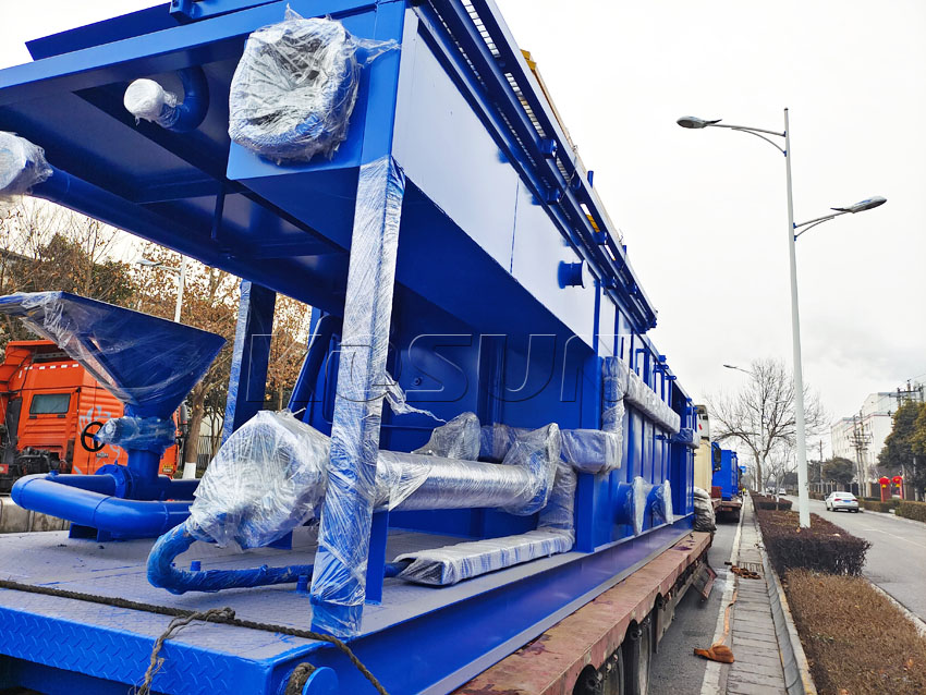 solidscontrol02's tweet image. ✨ Shipment Day!
Our oilfield solids control system for 550HP workover rig is ready and shipped to power up another drilling project today!

🌍 Xi&apos;an KOSUN Machinery Co., Ltd.: Your trusted partner.

#solidscontrol #drillingfluids #mudsystem #mudcleaning #mudrecycling #drilling