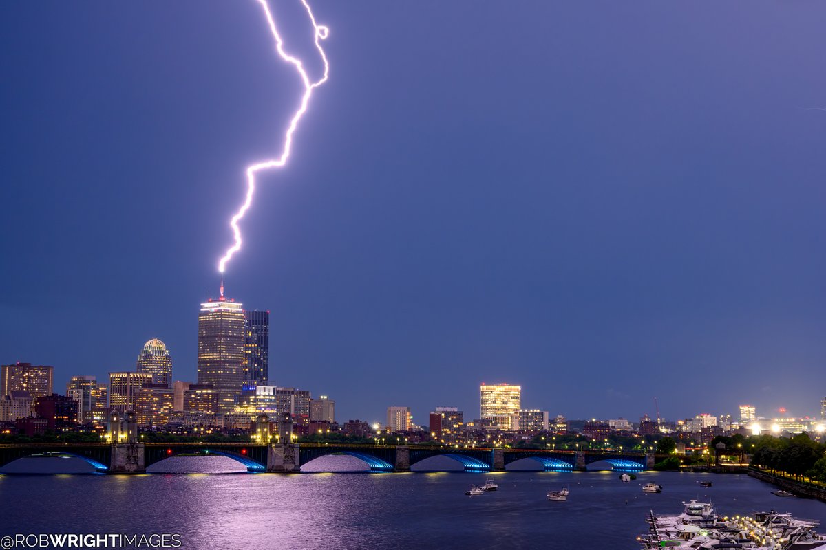 An absolute dream shot of lightning striking the Prudential Center tower last night. Mission accomplished.
--
July 1, 2025 | 8:45 PM
Boston, Massachusetts