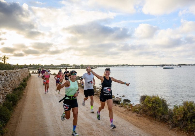 ⬇️⬇️

La 15K Formentera Sunset Run, el plan perfecto para el puente de octubre

Más info ⬇️🏖️🏃🏻‍♀️🍹☀️⬇️

runningcv.com/15k-formentera…