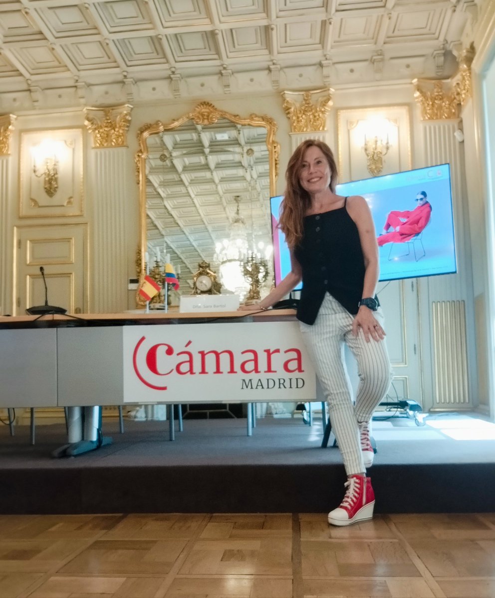 ¿La agilidad está de moda?
Fue un placer impartir ayer la ponencia de "Agilidad Empresarial" en la <a href="/CamaradeMadrid/">Cámara de Madrid</a> para profesionales de empresas de la Cámara Oficial de Comercio e Industria de Quito.

#agile #agilidad #businessagile #agilidadempresarial