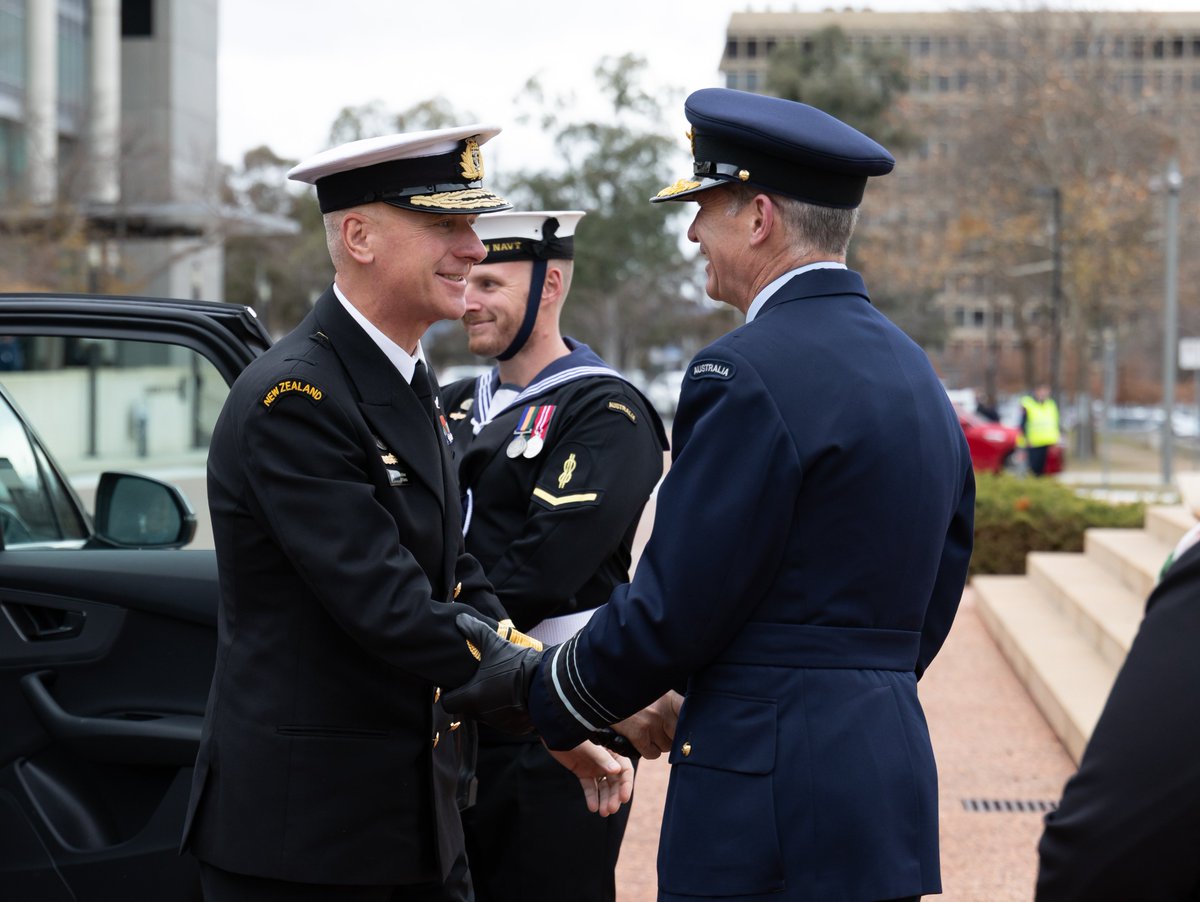 VCDF_Australia's tweet image. As friends and allies, ๐ฆ๐บ and ๐ณ๐ฟ share a commitment to working together & advancing our security interests in the Indo-Pacific.
Today the 2025 Australia-New Zealand G4 met, discussing our common strategic objectives and continuing to foster our bilateral Defence relationship ๐ค