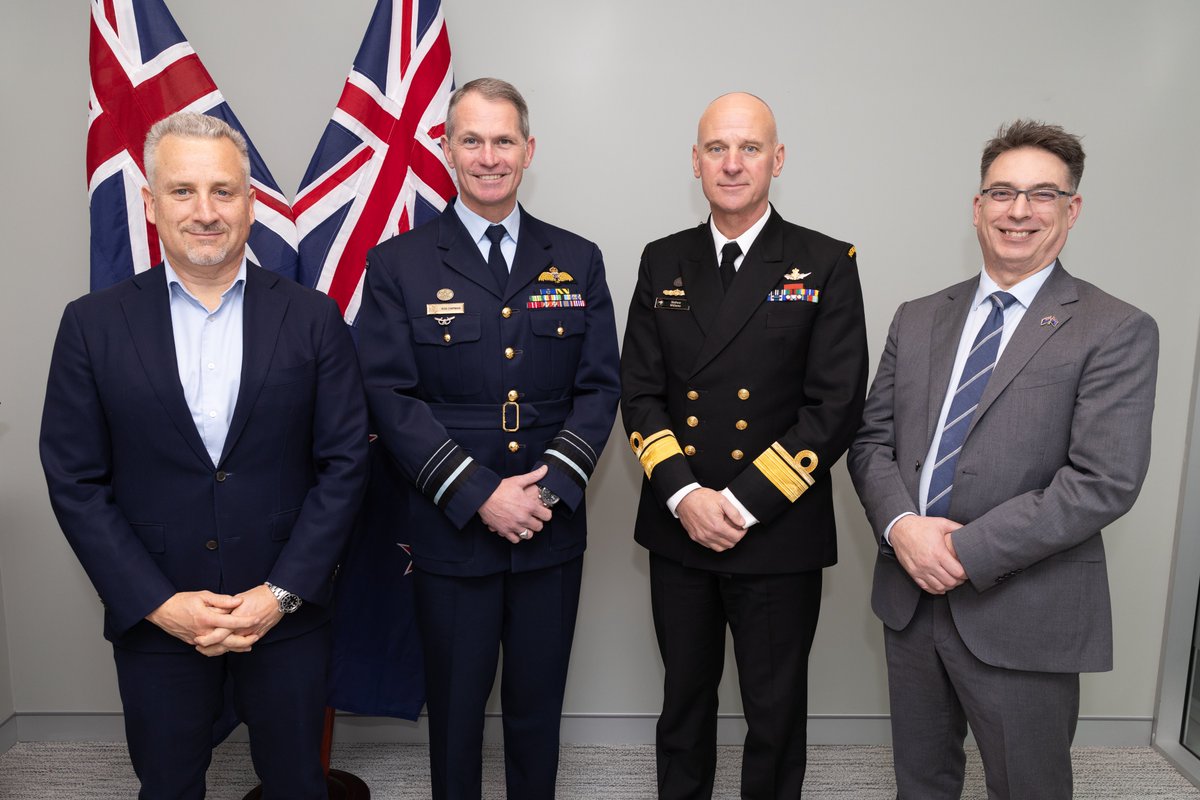 VCDF_Australia's tweet image. As friends and allies, ๐ฆ๐บ and ๐ณ๐ฟ share a commitment to working together & advancing our security interests in the Indo-Pacific.
Today the 2025 Australia-New Zealand G4 met, discussing our common strategic objectives and continuing to foster our bilateral Defence relationship ๐ค