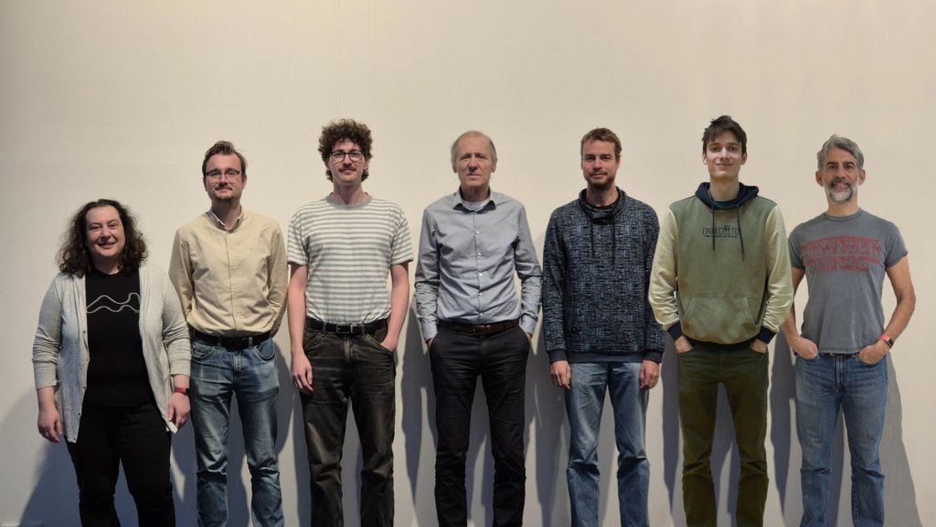 CIIRCCTU's tweet image. 🏆 Tým AlquistCoder z #CIIRC a @CVUTFEL postupuje do finále Amazon Nova #AI Challenge!
Soutěž je zaměřena na bezpečnost AI v programování a red-teaming.
Více informací najdete v článku na 👉 ciirc.cvut.cz/cs/tym-alquist…
@alquistai
@ctu_cs